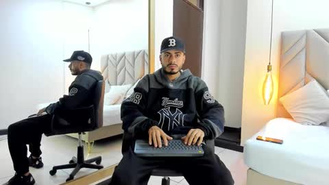 Snapshot of matthewcullenn chatting on 2, 2, 2026 Matthew online show from 2, 2, 2026