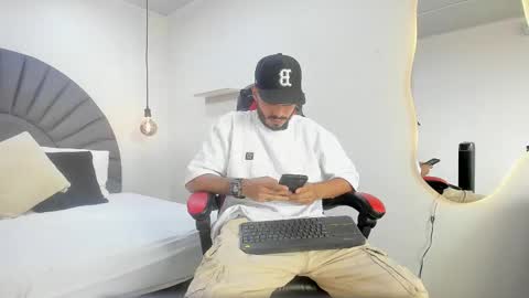 Snapshot of matthewcullenn chatting on 8, 2, 2026 Matthew online show from 8, 2, 2026