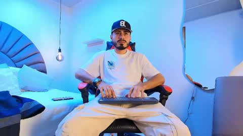 Snapshot of matthewcullenn chatting on 1, 3, 2026 Matthew online show from 1, 3, 2026