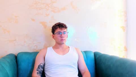 matthew online show from 21, 10, 2025