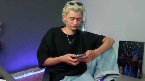 mattias     online show from 17, 10, 2025