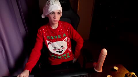 Snapshot of mattyaiden chatting on 25, 12, 2024 Matty Aiden online show from 25, 12, 2024