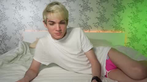 Snapshot of mattyaiden chatting on 9, 2, 2025 Matty Aiden online show from 9, 2, 2025