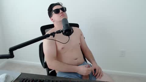 Snapshot of mattyseas chatting on 14, 5, 2026 mattyseas online show from 14, 5, 2026
