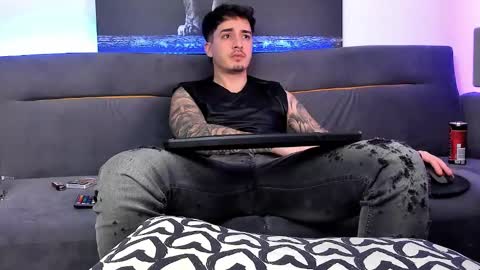 Snapshot of mattytwink69 chatting on 21, 12, 2024 Matt online show from 21, 12, 2024