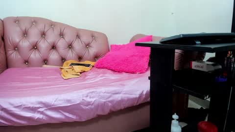 Snapshot of mature_beautiful chatting on 26, 12, 2024 Lucy online show from 26, 12, 2024