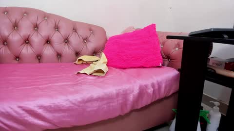 Snapshot of mature_beautiful chatting on 27, 12, 2024 Lucy online show from 27, 12, 2024