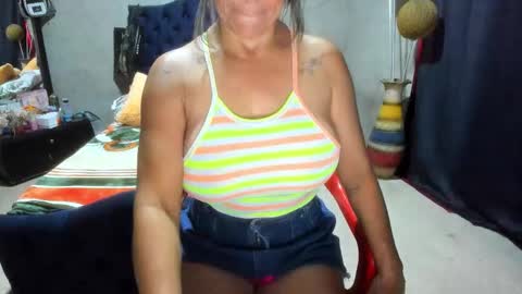Snapshot of mature_bigboobs__ chatting on 3, 10, 2025 mature_bigboobs__ online show from 3, 10, 2025