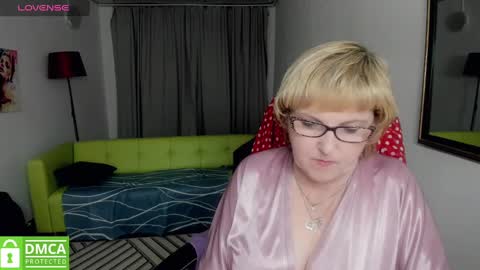 Snapshot of mature_blonde7 chatting on 3, 12, 2024 Lana online show from 3, 12, 2024
