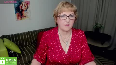 Snapshot of mature_blonde7 chatting on 21, 1, 2025 Lana online show from 21, 1, 2025