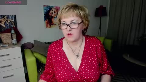 Snapshot of mature_blonde7 chatting on 29, 1, 2025 Lana online show from 29, 1, 2025