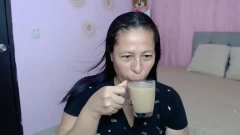 Martina online show from 6, 10, 2025