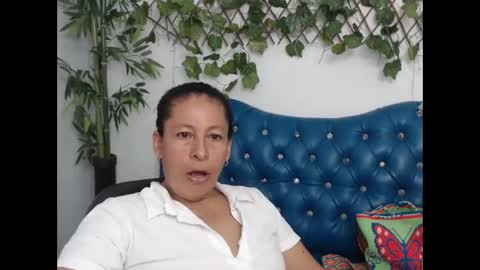 Snapshot of mature_martina_ chatting on 5, 2, 2026 Martina online show from 5, 2, 2026