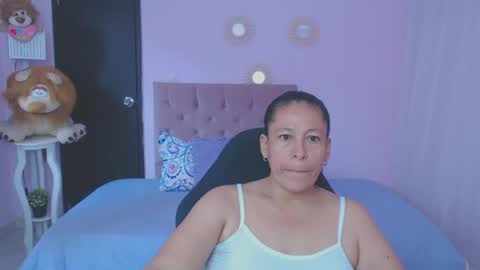Snapshot of mature_martina_ chatting on 25, 2, 2026 Martina online show from 25, 2, 2026