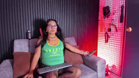 Snapshot of mature_naughty_x chatting on 15, 6, 2026 DEBORA online show from 15, 6, 2026