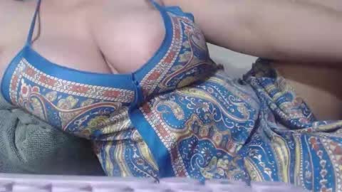 Snapshot of matureboobsbig chatting on 31, 5, 2026 matureboobsbig online show from 31, 5, 2026