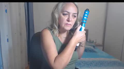 maturediana online show from 27, 10, 2025