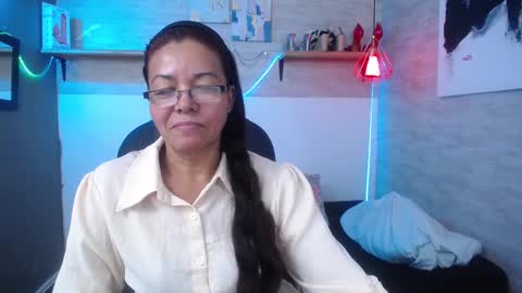 Snapshot of maturepure_ chatting on 14, 9, 2025 maturepure_ online show from 14, 9, 2025