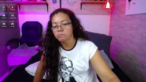 Snapshot of maturepure_ chatting on 21, 9, 2025 maturepure_ online show from 21, 9, 2025