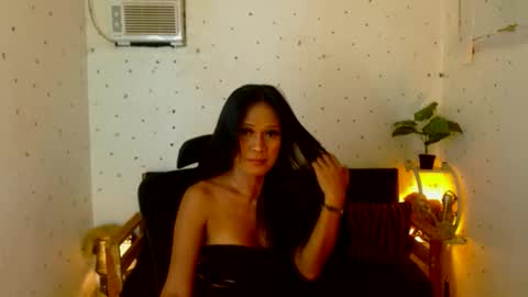 maturity_mommy_intown online show from 12, 10, 2025