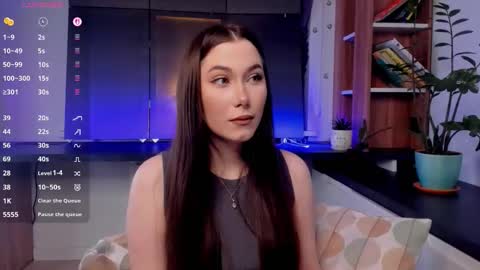 Snapshot of mauddenmon chatting on 15, 9, 2025 Lucy online show from 15, 9, 2025