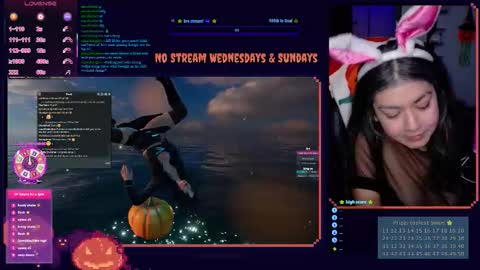 Snapshot of maudlinbrat chatting on 11, 10, 2025 maudLin online show from 11, 10, 2025