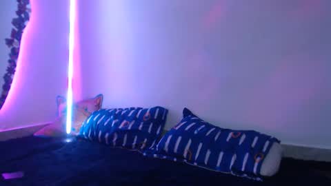 Snapshot of mauhype chatting on 10, 2, 2026 Mau and Lauren online show from 10, 2, 2026