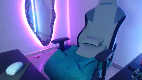 Mau and Lauren online show from 17, 3, 2026