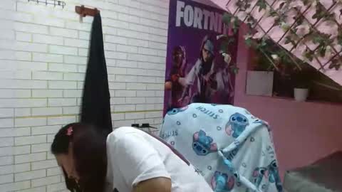 maurakloss303av online show from 9, 1, 2026