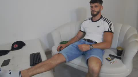 Snapshot of mauro_real_man chatting on 15, 6, 2026 mauro_real_man online show from 15, 6, 2026