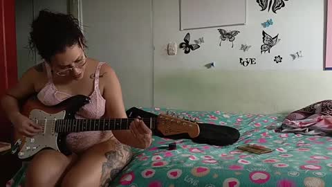 Snapshot of mauroluxandra chatting on 13, 1, 2025 mauroluxandra online show from 13, 1, 2025