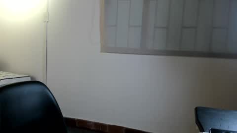 Snapshot of mavis_vamp chatting on 20, 5, 2026 Mavis online show from 20, 5, 2026