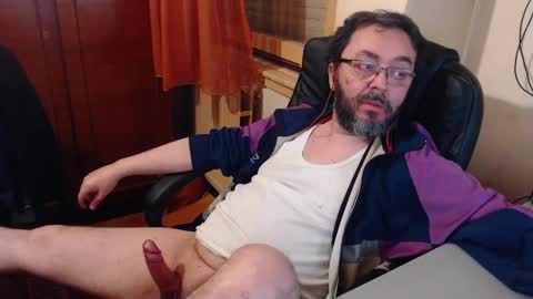 Max online show from 13, 1, 2025