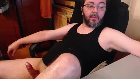 Max online show from 2, 10, 2025