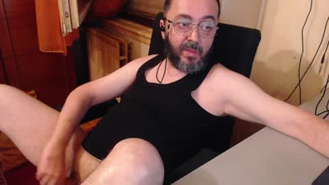Snapshot of max818k chatting on 23, 6, 2026 Max online show from 23, 6, 2026
