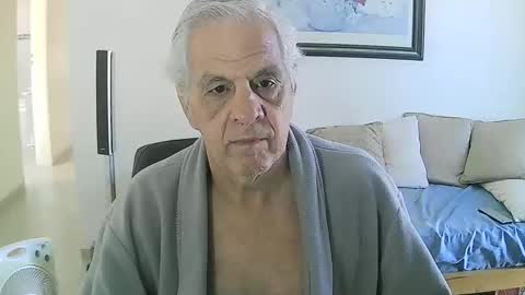 Snapshot of max_2017 chatting on 11, 4, 2026 max_2017 online show from 11, 4, 2026