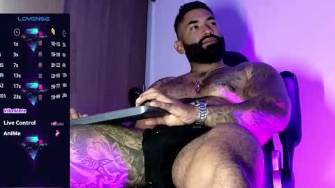 max__prada online show from 29, 11, 2025