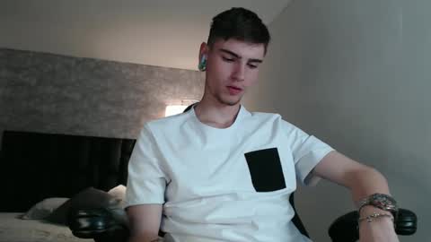 Snapshot of max_denver05 chatting on 9, 9, 2025 max_denver05 online show from 9, 9, 2025