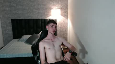 Snapshot of max_denver05 chatting on 10, 9, 2025 max_denver05 online show from 10, 9, 2025