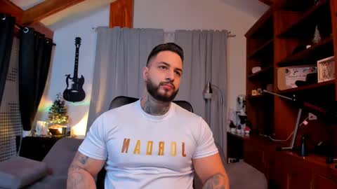 max D. online show from 13, 1, 2025