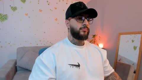 max D. online show from 1, 11, 2025