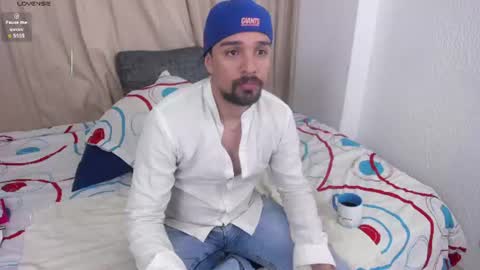 Snapshot of max_ed chatting on 23, 6, 2026 edward online show from 23, 6, 2026