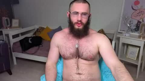 Max online show from 9, 4, 2026