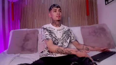 Max online show from 26, 2, 2026