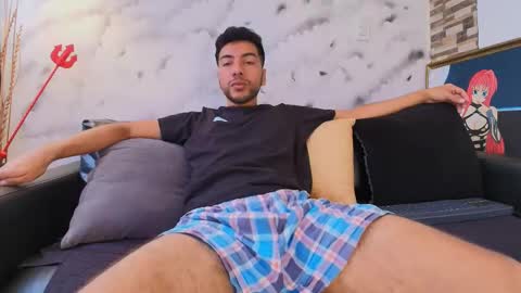 Snapshot of max_hornye chatting on 3, 3, 2026 Max Hornye online show from 3, 3, 2026