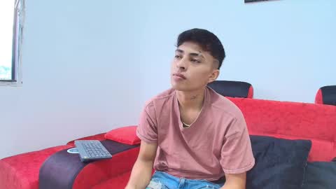 Snapshot of max_latin_ chatting on 18, 1, 2025 max_latin_ online show from 18, 1, 2025