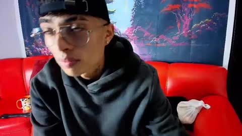 Snapshot of max_latin_ chatting on 30, 1, 2025 max_latin_ online show from 30, 1, 2025