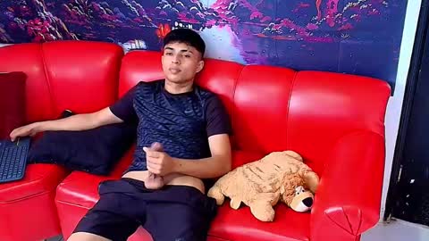 Snapshot of max_latin_ chatting on 10, 2, 2025 max_latin_ online show from 10, 2, 2025