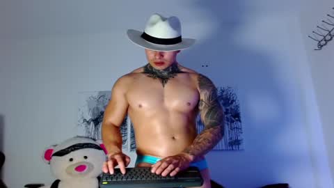 Maximo Mayer online show from 12, 12, 2024