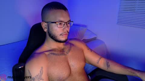 Snapshot of max_meyer chatting on 13, 9, 2025 max_meyer online show from 13, 9, 2025